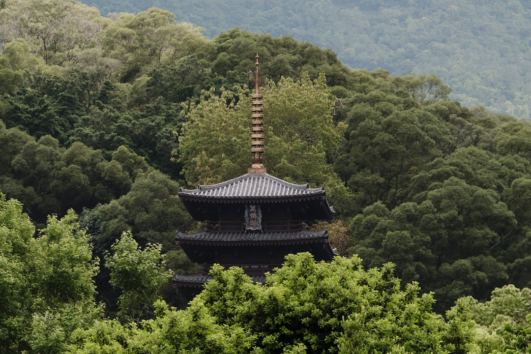 鋸山日本寺